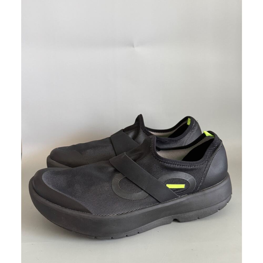 Men's OOFOS OOmg Fibre Low, Black Comfort Recovery Slip on Shoes 11.5 US